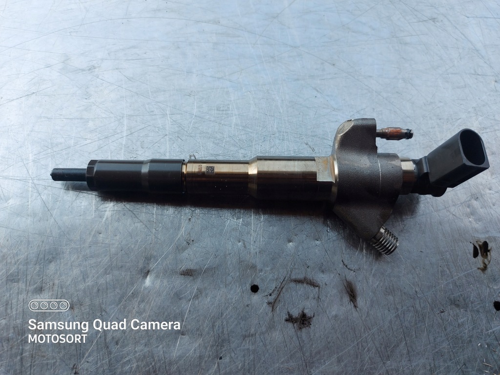 фото №1, Форсунка renault master iii 2.3dci 166009567r