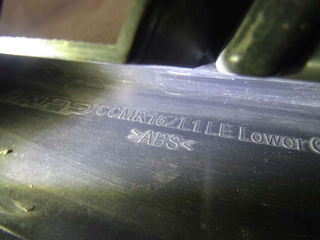 фото №14, Решітка середня нижня chevrolet camaro 19-23r zl1/1le