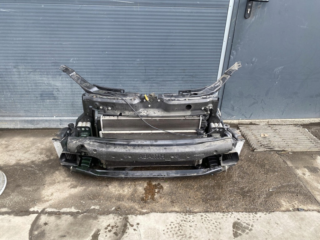 фото №1, Fiat 500 abarth lift pas передній радіатор