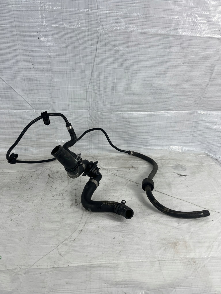 Купить Mercedes w213 w257 c257 труба трубка пабтрубок  шланг воды a2138308900 a2138302105