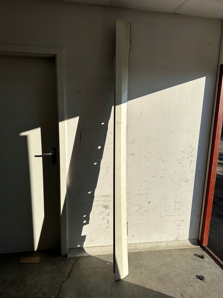 фото №1, Mercedes s klasa w222 молдинг порог правая