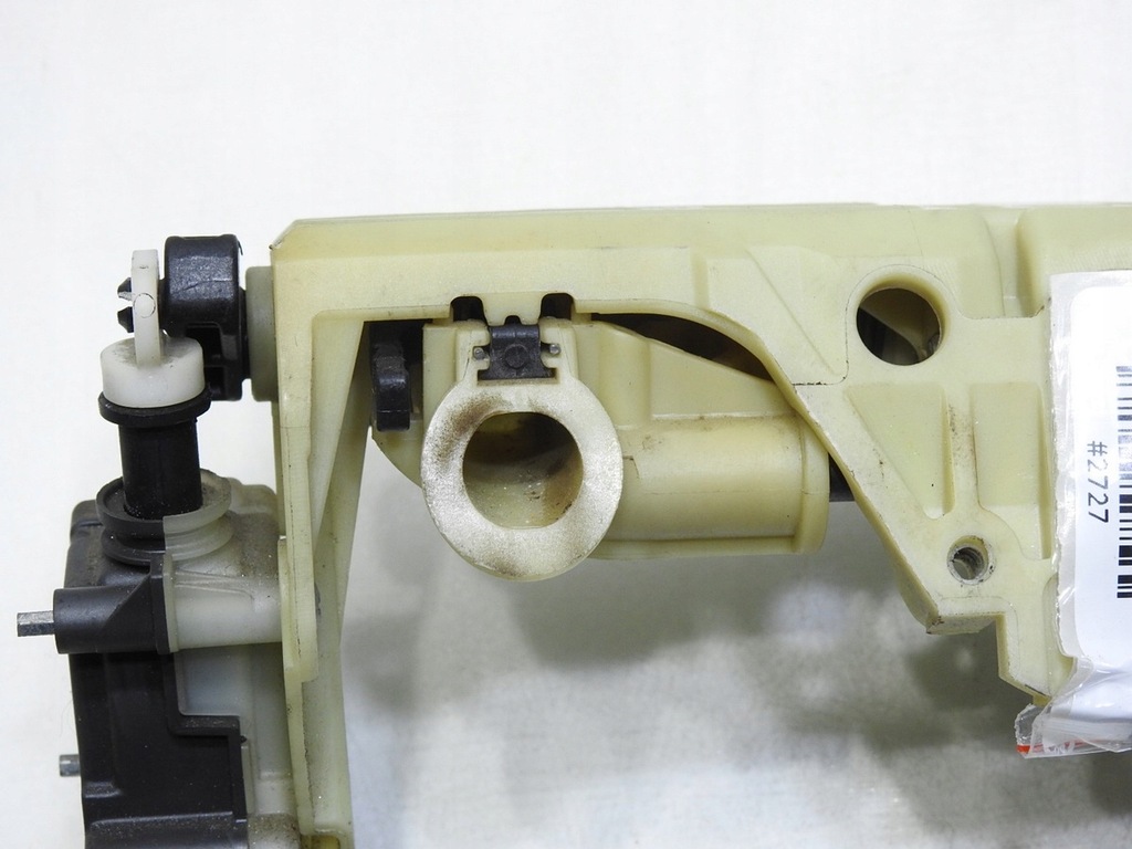 фото №7, Механизм подголовник задняя mercedes w211