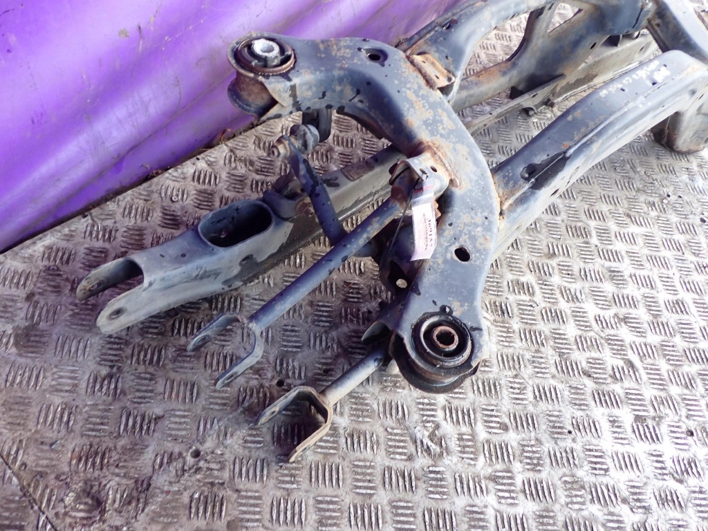 Fiat freemont 11- 4x4 подрамник подрамник задний  балка подвеска задняя в Украине