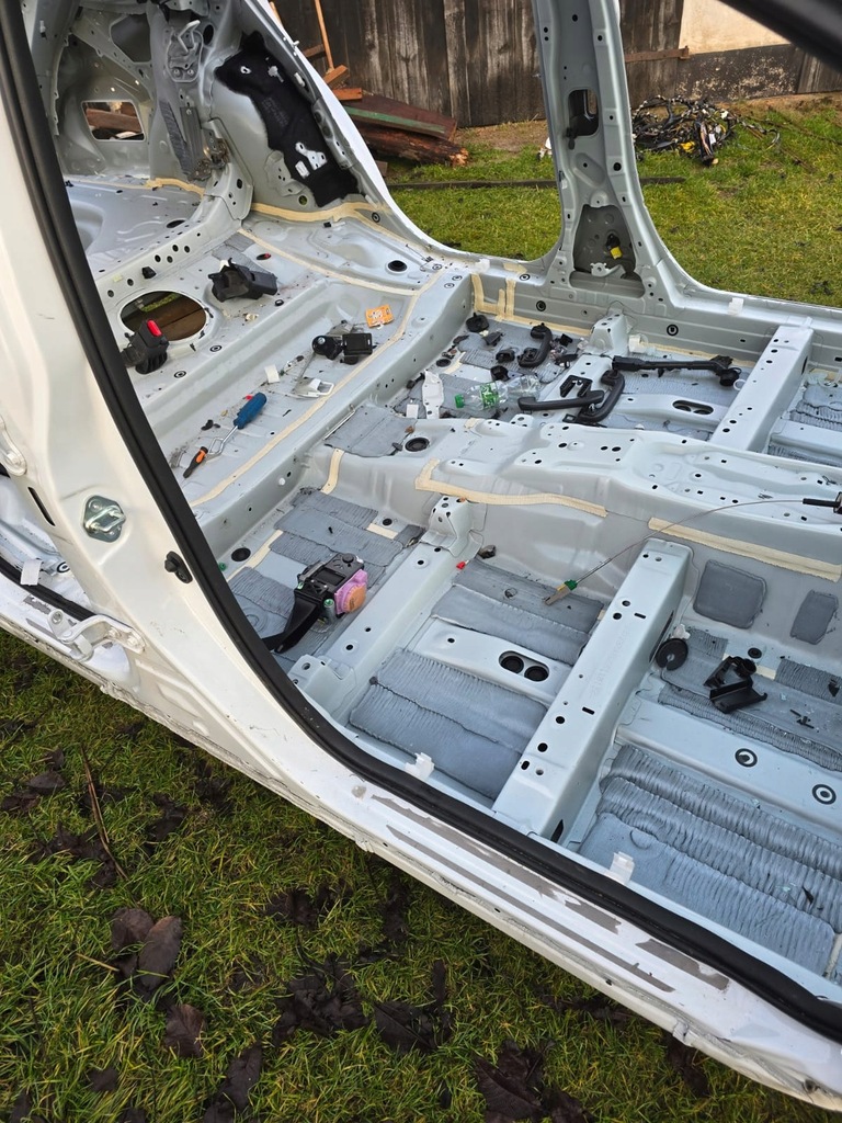 фото №9, Toyota corolla e21 kombi bok четверть задняя задняя