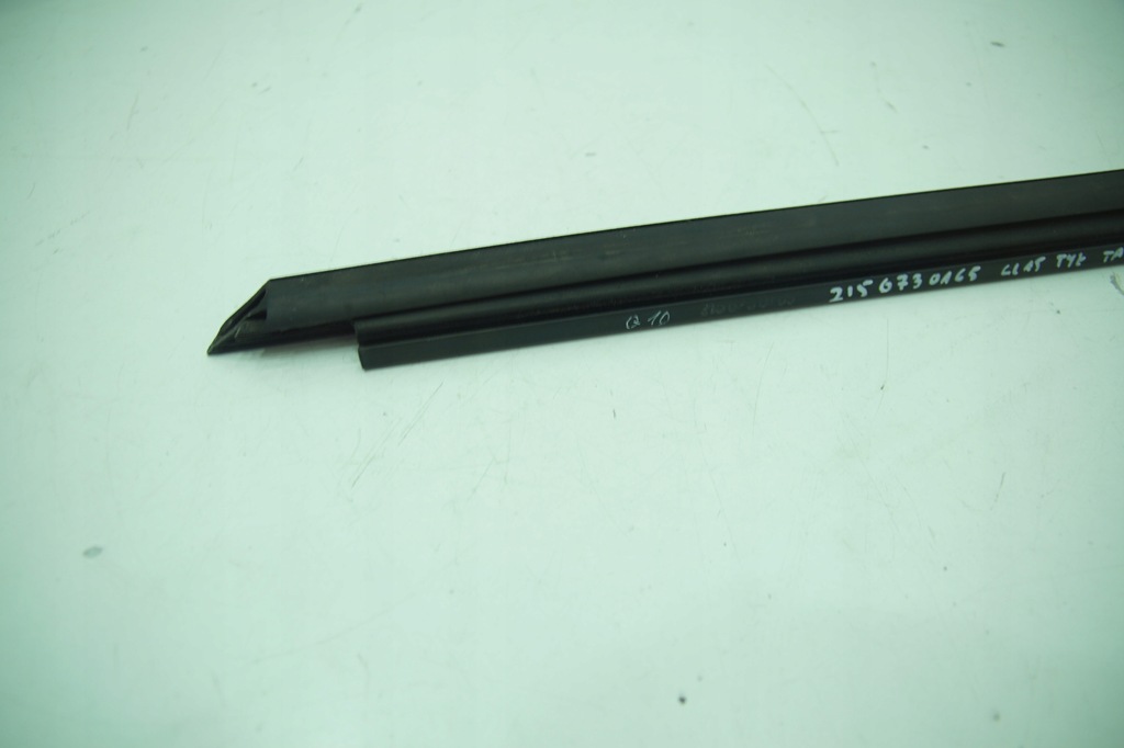 фото №11, Молдинг прокладка внутрішня оббивка задня ліва права mercedes cl w215