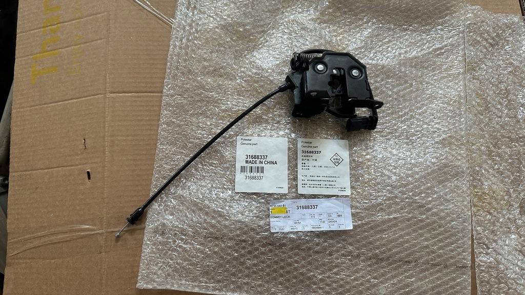 фото №1, Polestar ii замок капот лівий оригінал 31688337