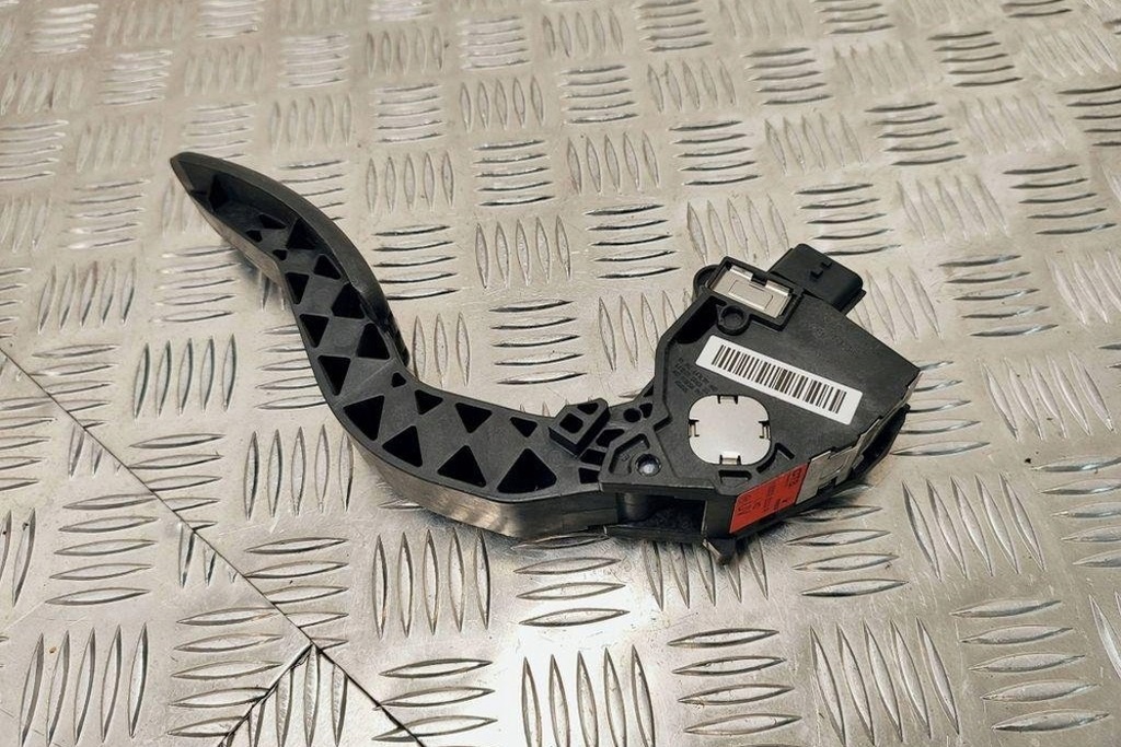 фото №7, Педаль газу opel vivaro c 180020024r 1.6l дизель 2016