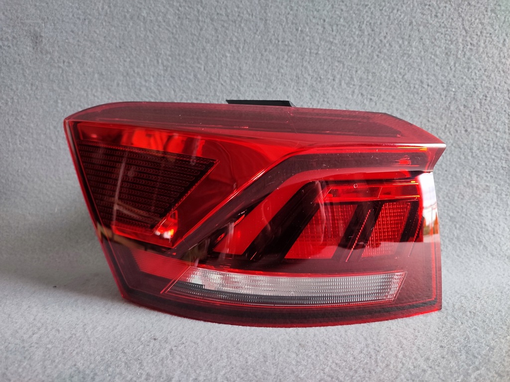 фото №1, Vw t-roc 2ga лампа задня ліва задня 2ga945095d