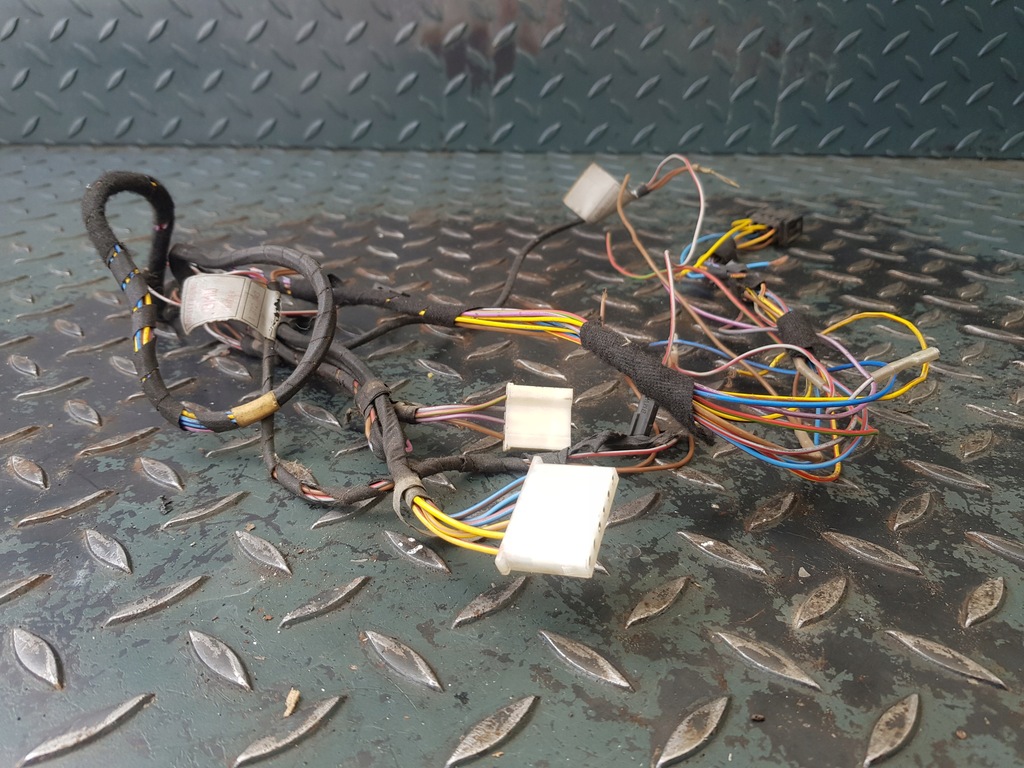 фото №7, Жгут электропроводка электрическая радио 1 372 743 bmw e30