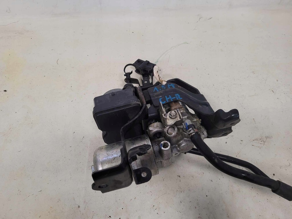 фото №1, Насос abs 1.8 h toyota chr ch-r 2017 44510-10070