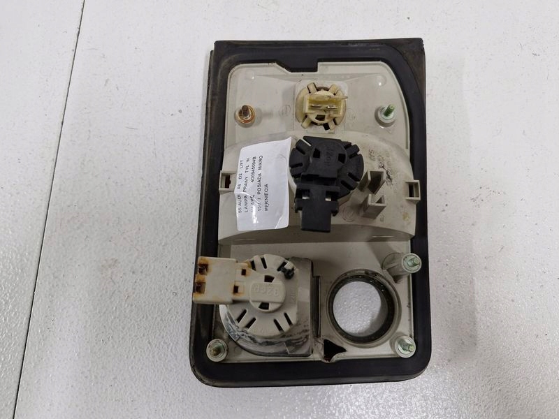 фото №9, Audi a8 d2 lift лампа правый задняя w крышка 4d0945094b