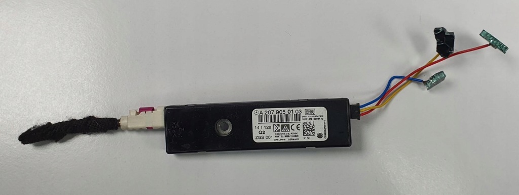 Купити Підсилювач антени mercedes w207 a2079050103