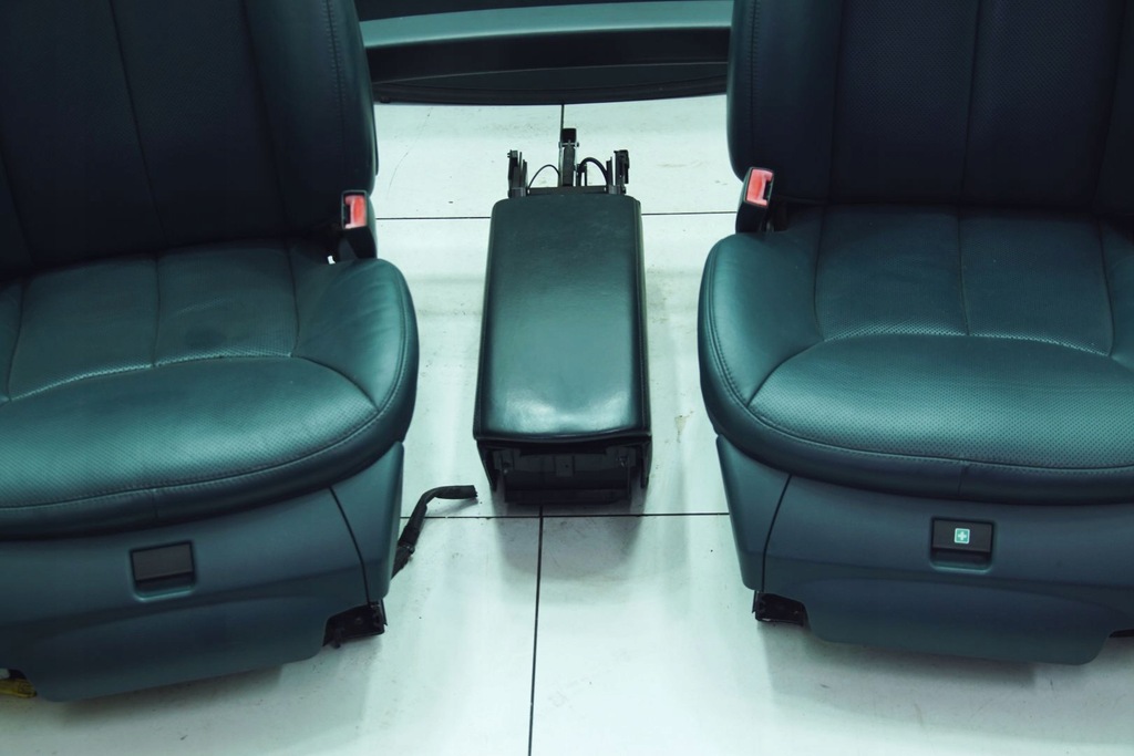 фото №6, Сидіння сидіння оббивка середина бардачок колір 502 blue kpl mercedes sl r230