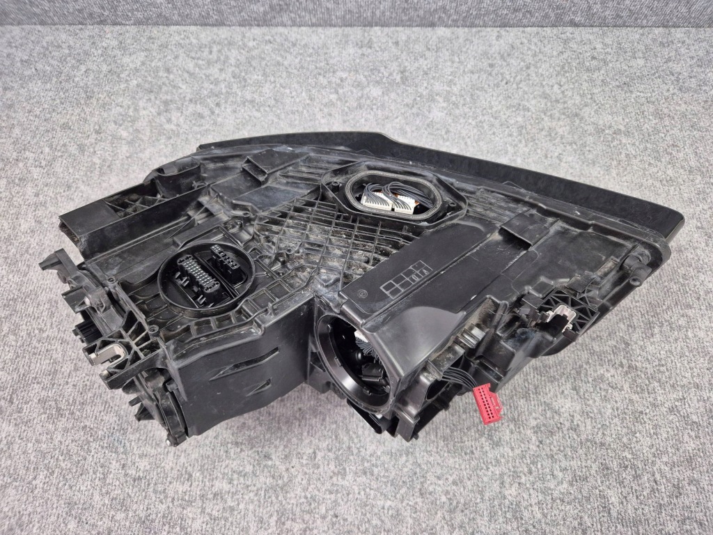 Фара фара передня перед правий - audi a8 3 d4 full led matrix 13-17 Київ