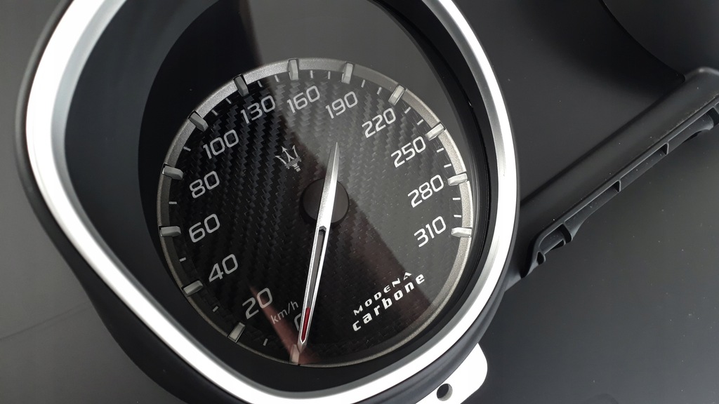 фото №7, Maserati levante гальмівні диски спідометра км/год m. carbone