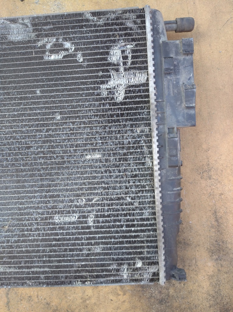 Радиатор воды 8200325007c scenic 2.0 dci Доставка