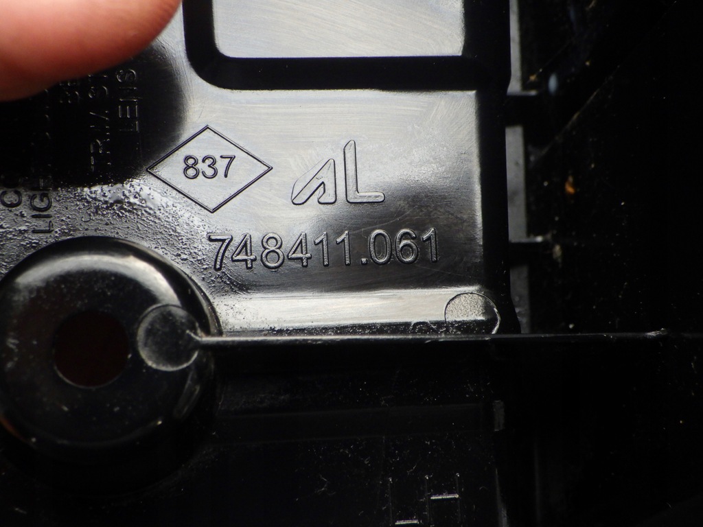 фото №7, Renault captur lift лампа led левая задняя