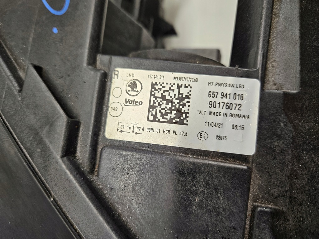 фото №7, Skoda scala 657 led лампа правая передняя перед