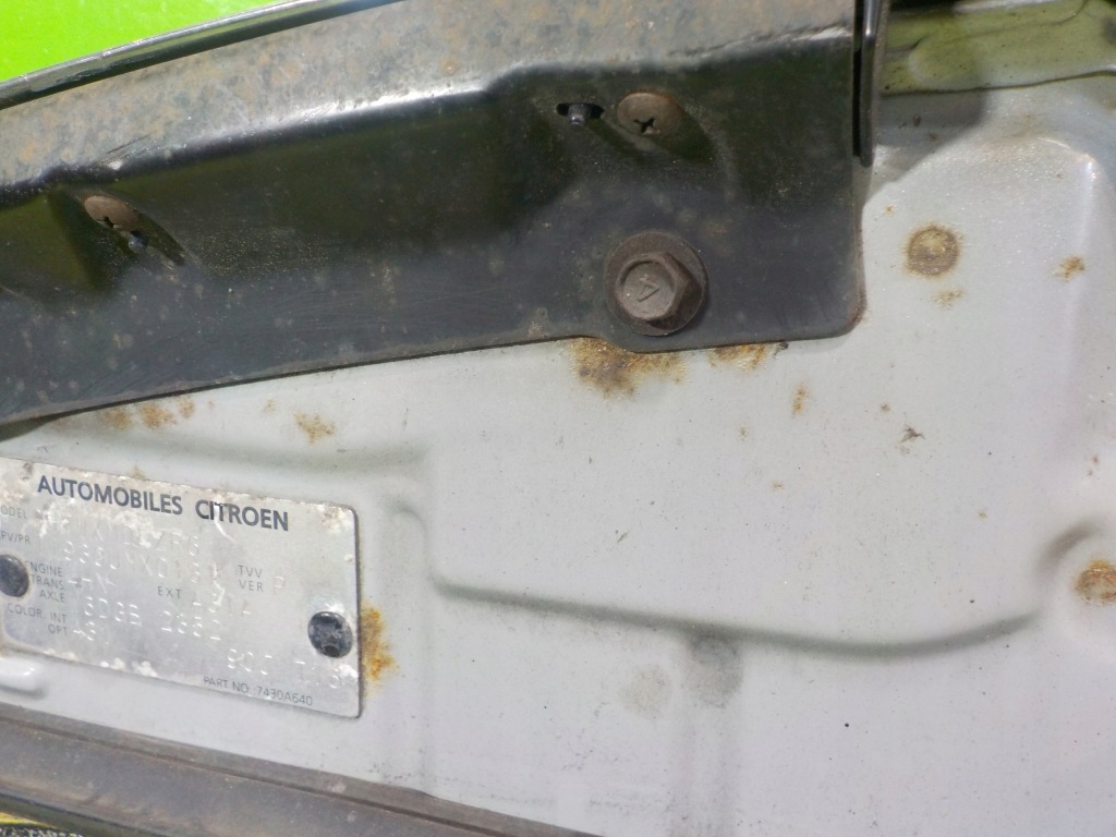 Купить Citroen c-crosser 2.2 hdi 09r капот