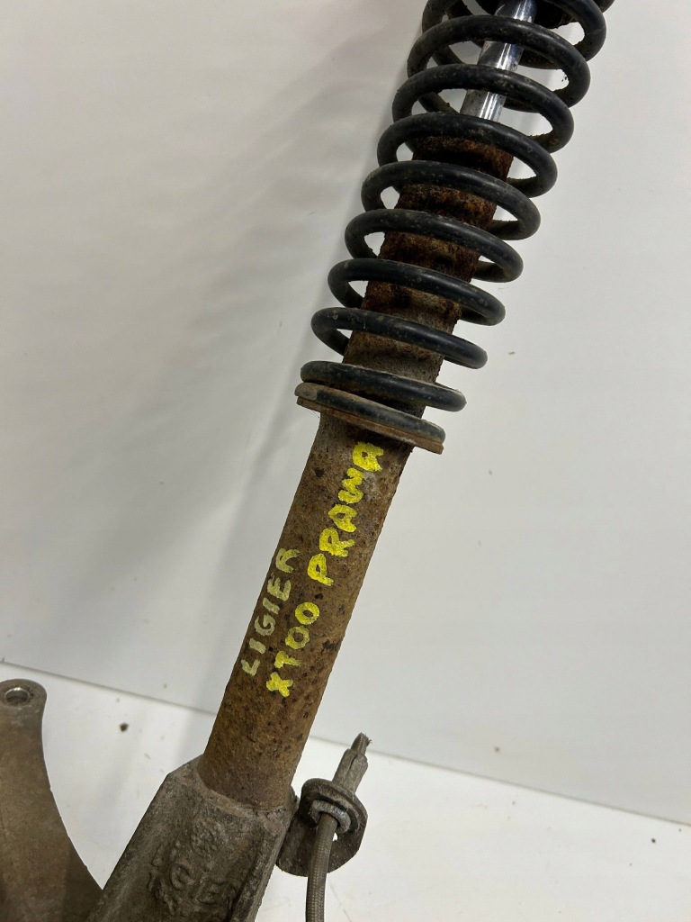 Поворотный кулак амортизатор перед сторона правый  ligier x-too Недорого