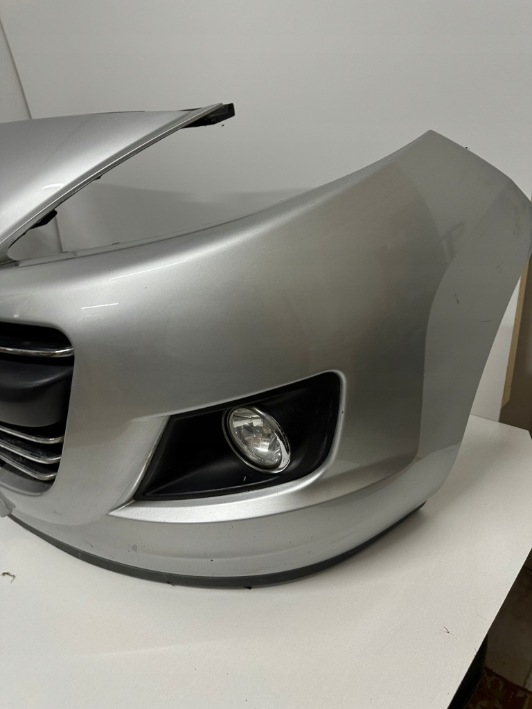 Peugeot 207 cc кабриолет  sport рестайлинг  бампер перед противотуманная фара Киев