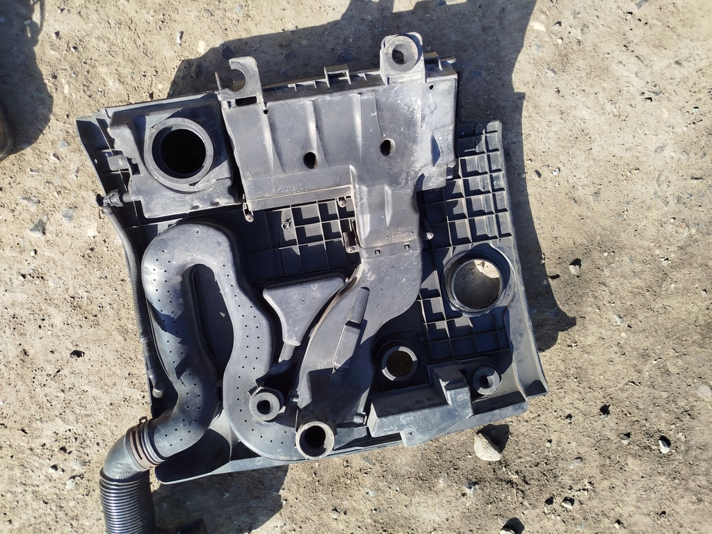 фото №9, Защита верхний двигателя 1.6 fsi audi a3 8p 03c129607p