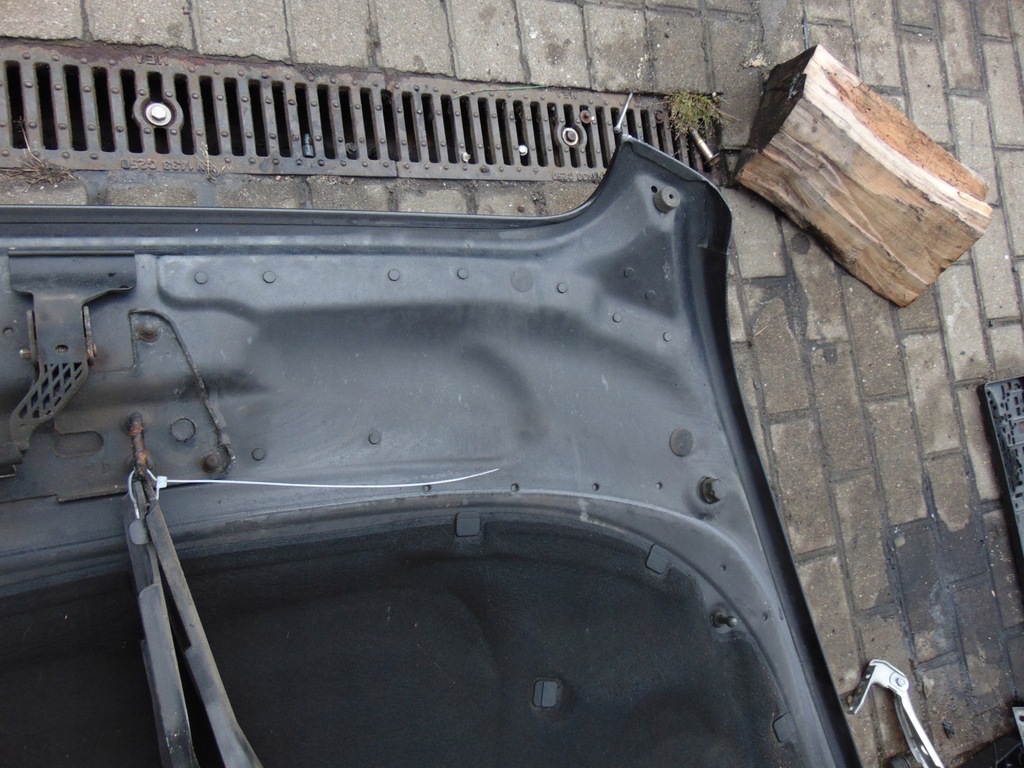 фото №11, Капот петлі audi a6 c6 9996 europa