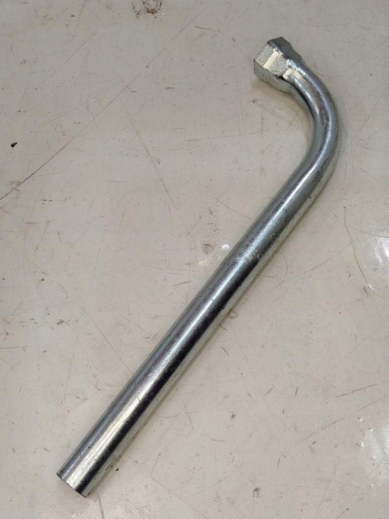 фото №1, Ключ do kół vw golf vii 4d0012219a