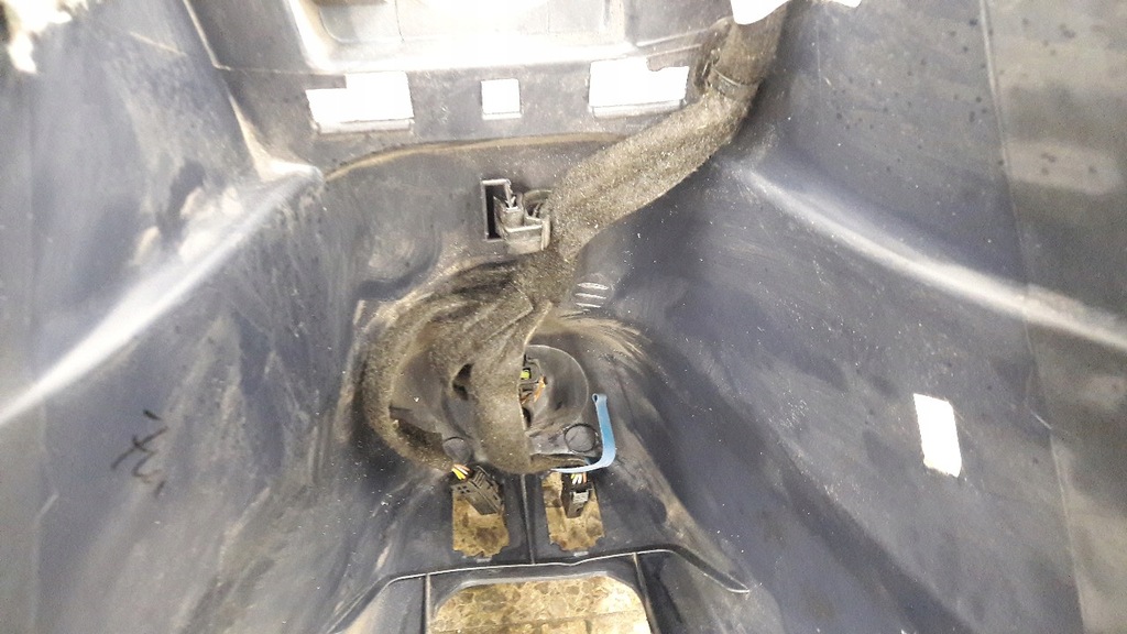 фото №10, Туннель средний peugeot 1007 1.6 16v granatowy