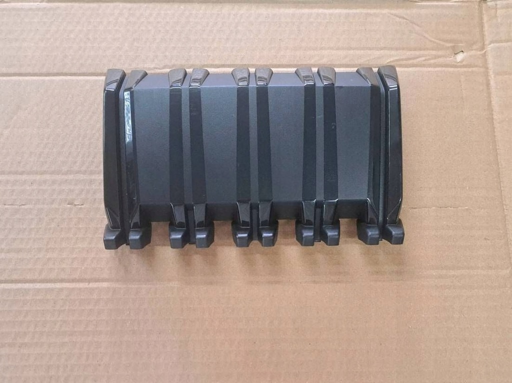 фото №1, Skoda octavia iv lift заглушка решетка радара