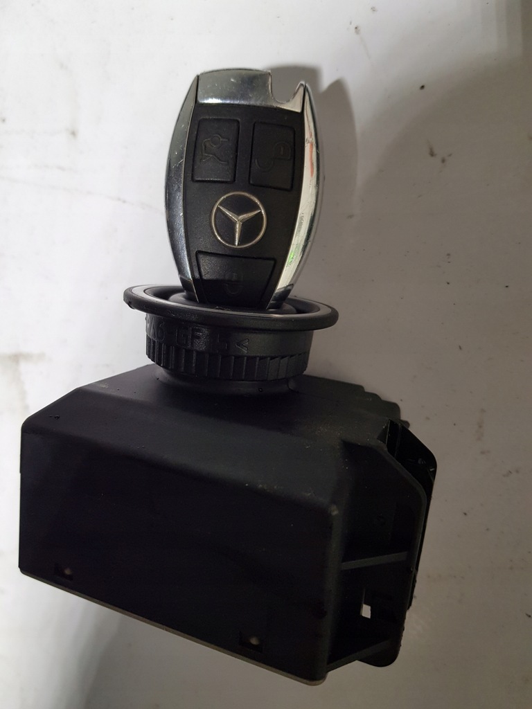 фото №1, Замок запалювання + ключ mercedes r172 slk w172 w212 2129056801