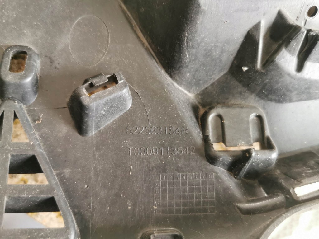 фото №3, Решітка радіатора решітка радіатора пластик renault clio iv 4 622563184r