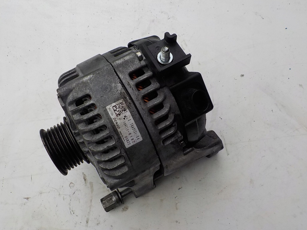 фото №1, Bmw f20 f30 2.0d 190km b47 генератор 7640131