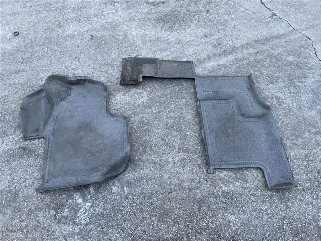 фото №1, Коврик обшивка пол mercedes sprinter 906 vw crafter 06-17r.