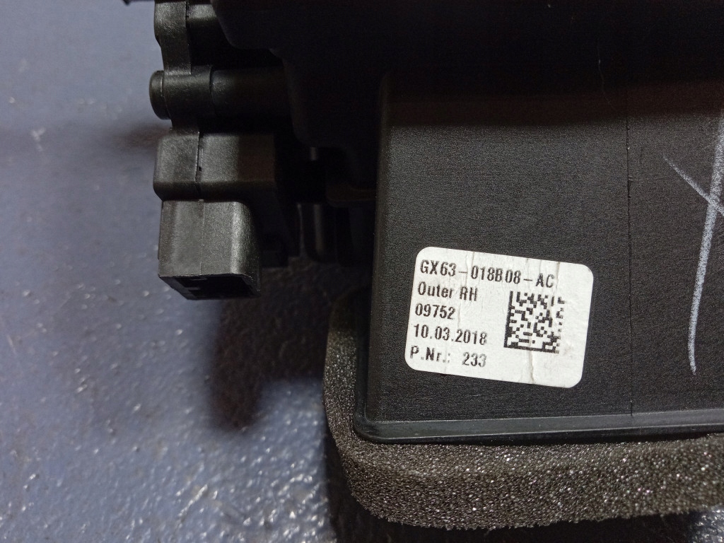 фото №6, Jaguar xf ii x260 решётка обдув правая gx63-018b08-ac