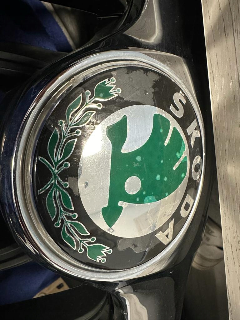 фото №5, Skoda octavia 2 ii 1z lift 08-13 решітка радіатора решітка радіатора пошкоджений