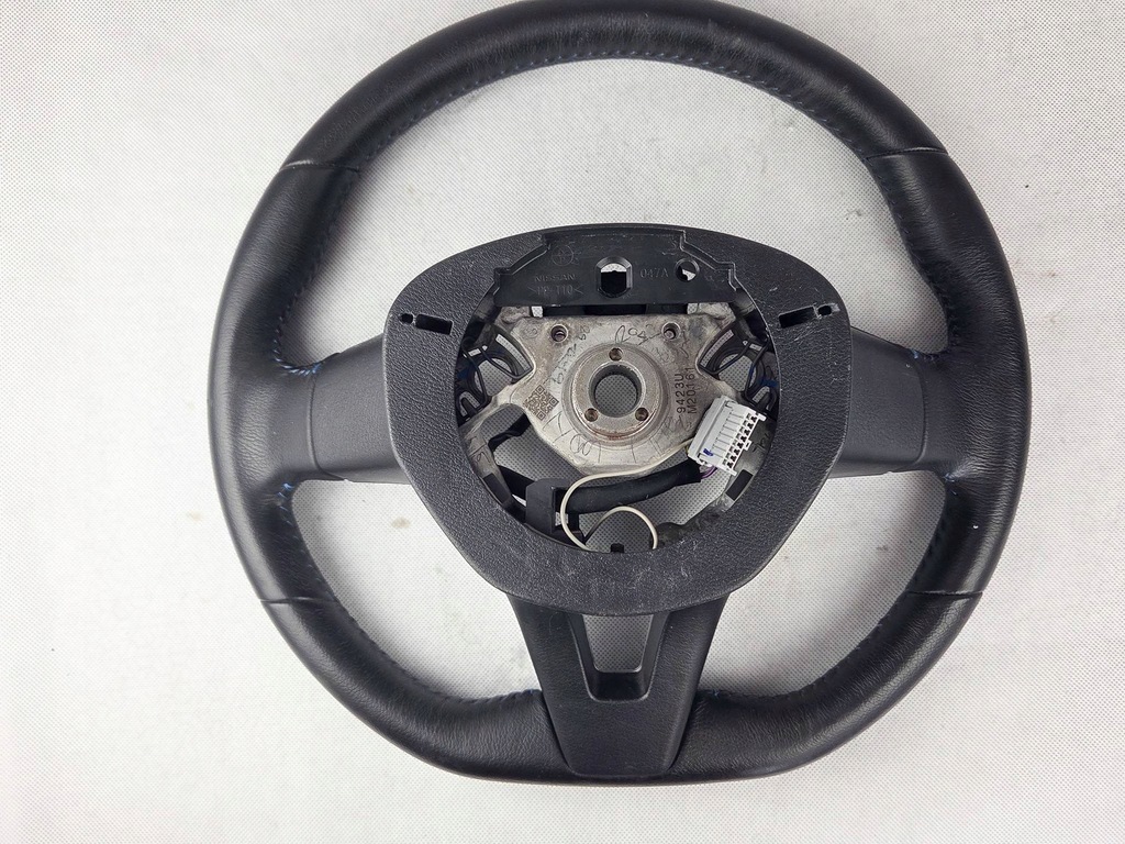 фото №8, Nissan leaf ii ze1 повітропровід шкіра мультифункція qashqai micra