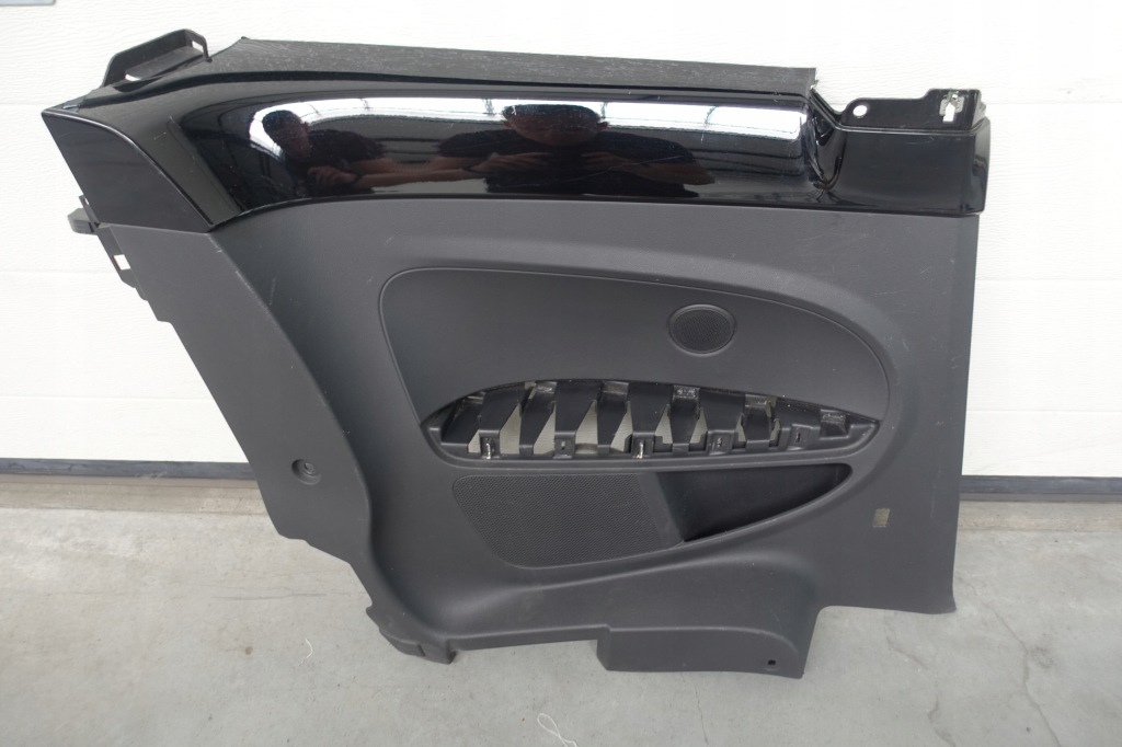 фото №1, Vw beetle 5c обивка обшивка левый задняя