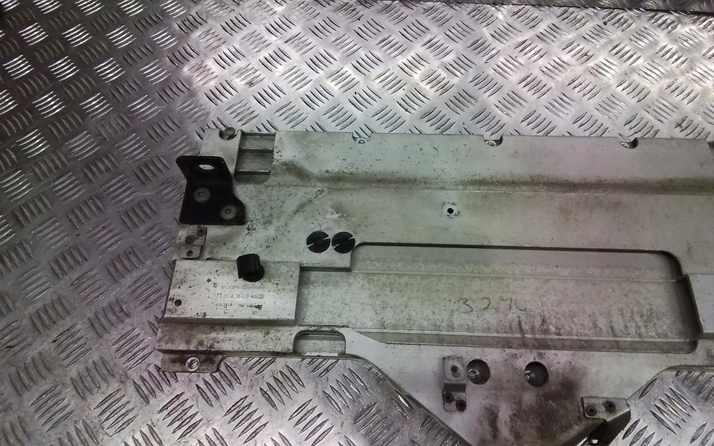 фото №3, Panamera защита основание аккумулятора 971804264b