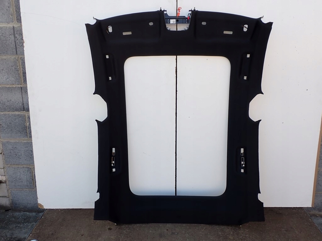 фото №1, Потолок потолок oryg porsche taycan 21r