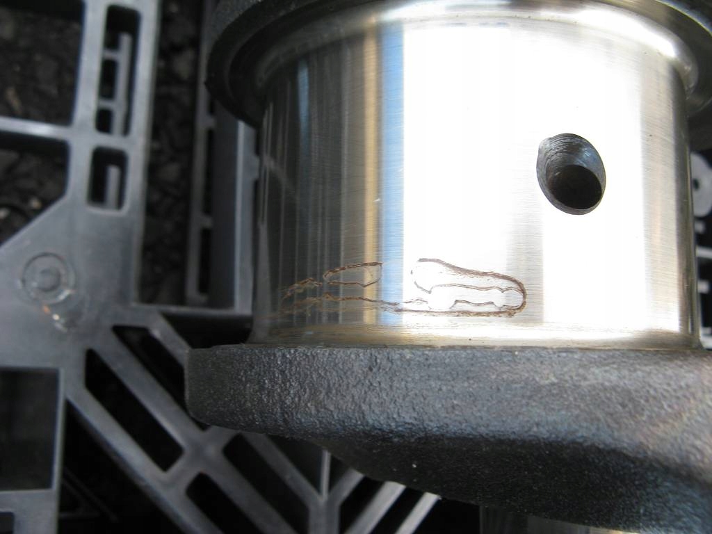 Volvo fh12 fh 12 d12d d12 wał колінчастий Зі Шроту