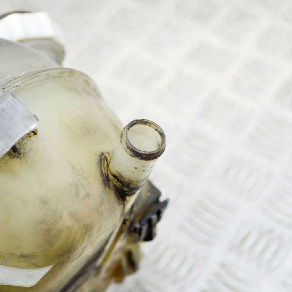 фото №5, Renault master ii 2006 бак розширювальний охолоджуюча рідина