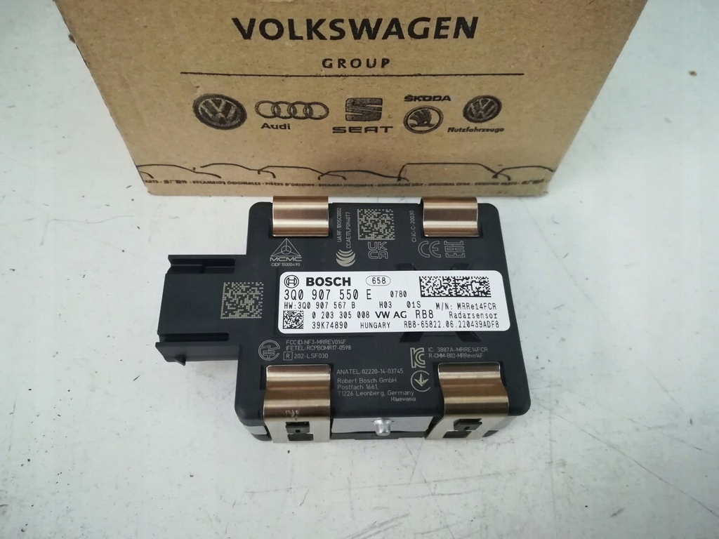 фото №1, Радар distronic acc 3q0907550e vw passat b8