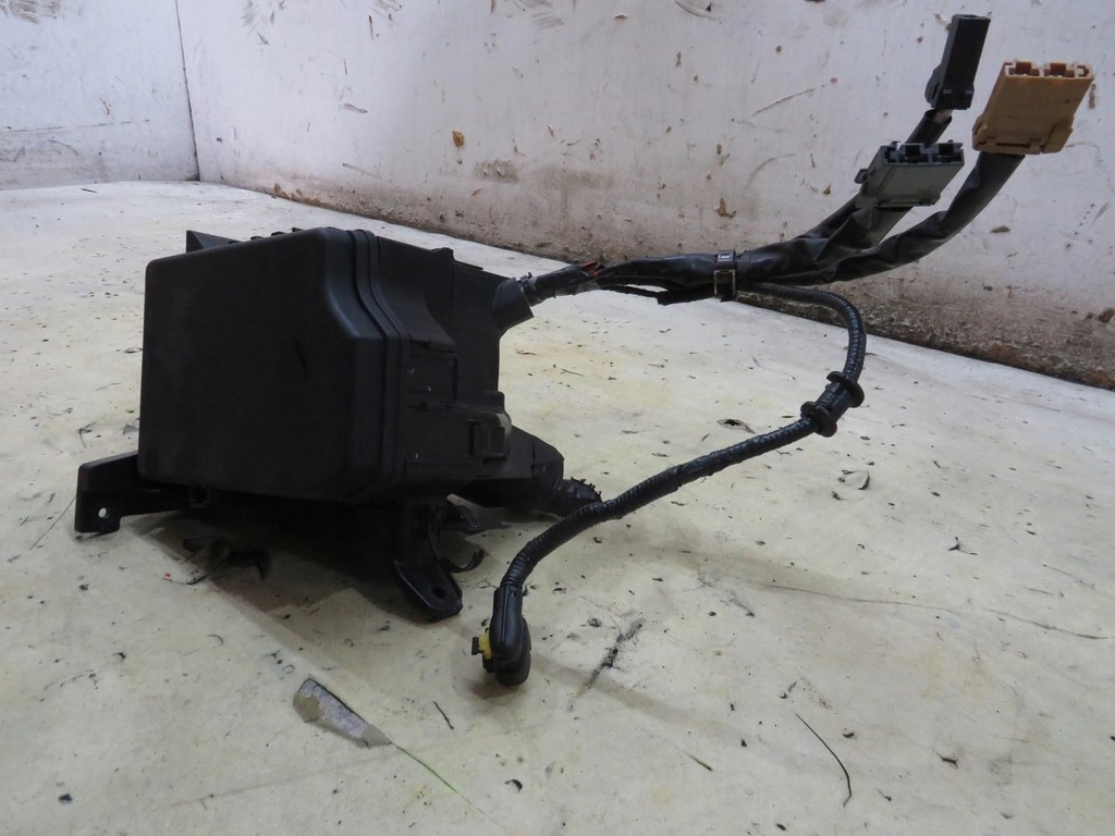 фото №9, Коробка предохранителей suzuki vitara iii 1.6 ddis 36780-54p02