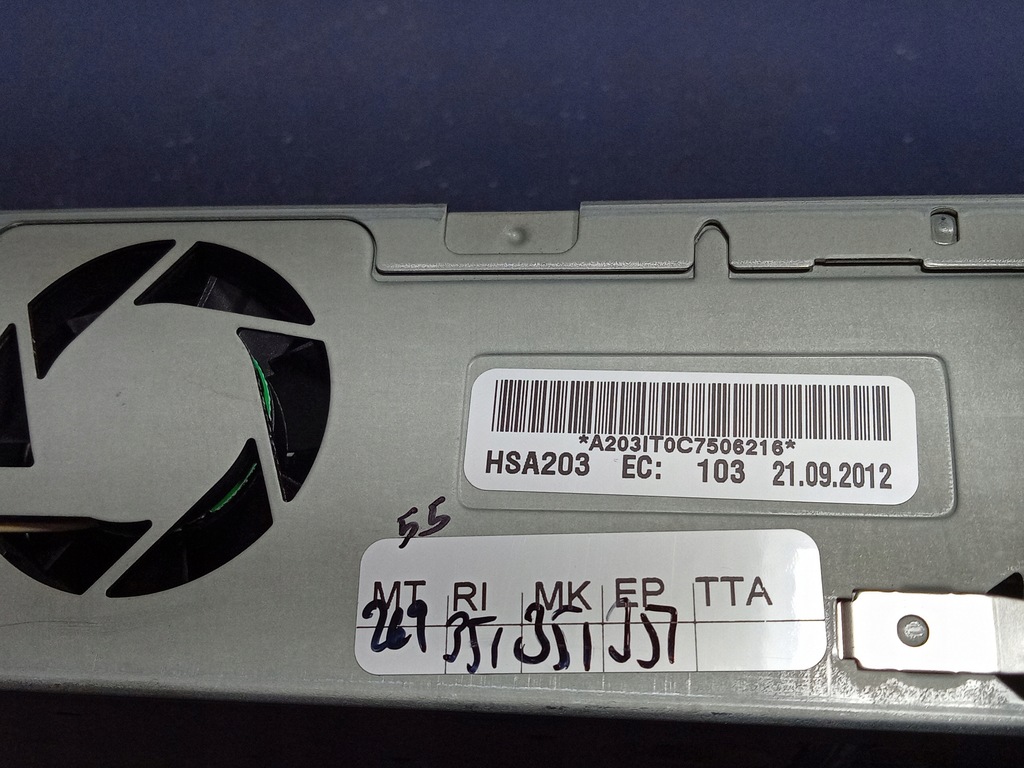 фото №9, Audi a4 s4 b8 радио считыватель мультимедиа mmi 8r1035664b