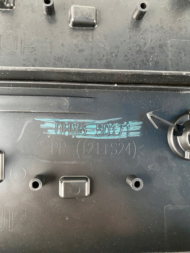 фото №9, Підкладка номерного знака перед mazda 2 dj 14- dhm5-50171