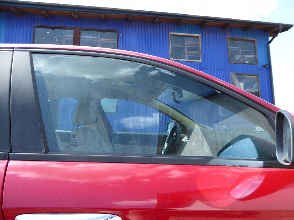 фото №1, Alfa romeo 159 стекло дверь перед правая 06 r sedan