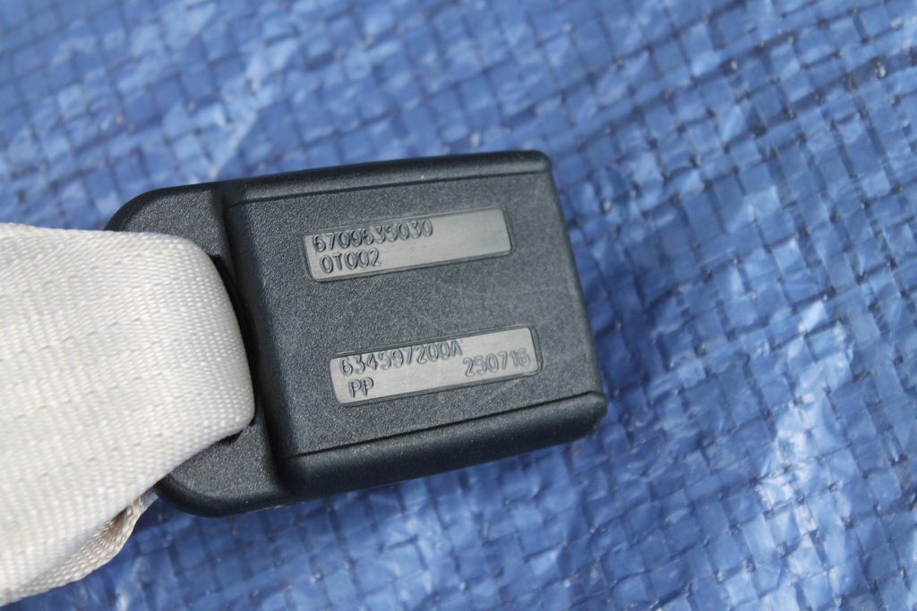 фото №10, Maserati levante защёлки пряжка ремней клипса 6347