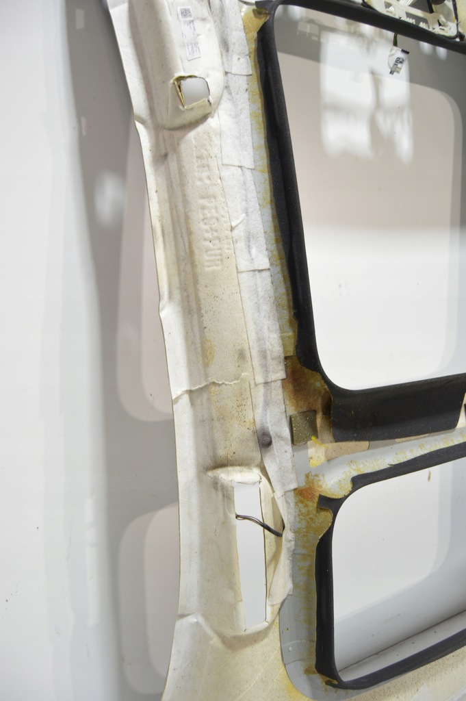 фото №11, Потолок mercedes w205 c klasa sedan панорама 2056906804