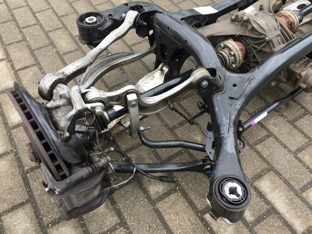 фото №13, Audi q8 4m 4m8 подвеска задние подрамник задняя 3.0d дизель 0g2500043b